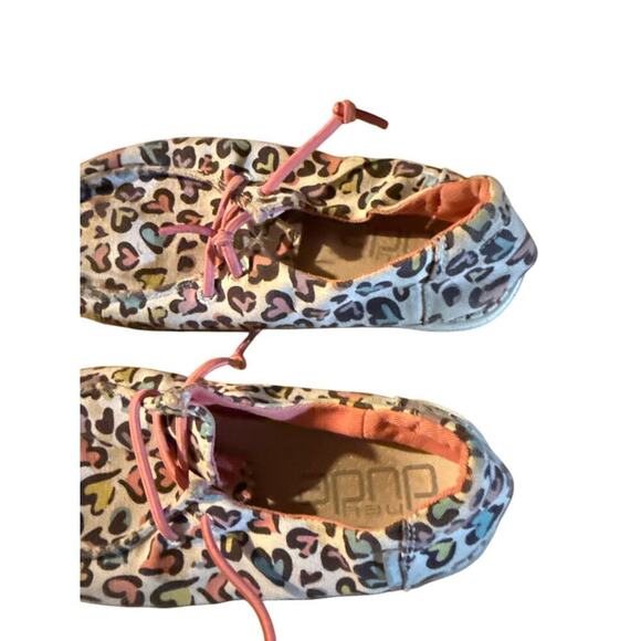 HEY DUDE slip on shoes size 11 - Picture 5 of 6